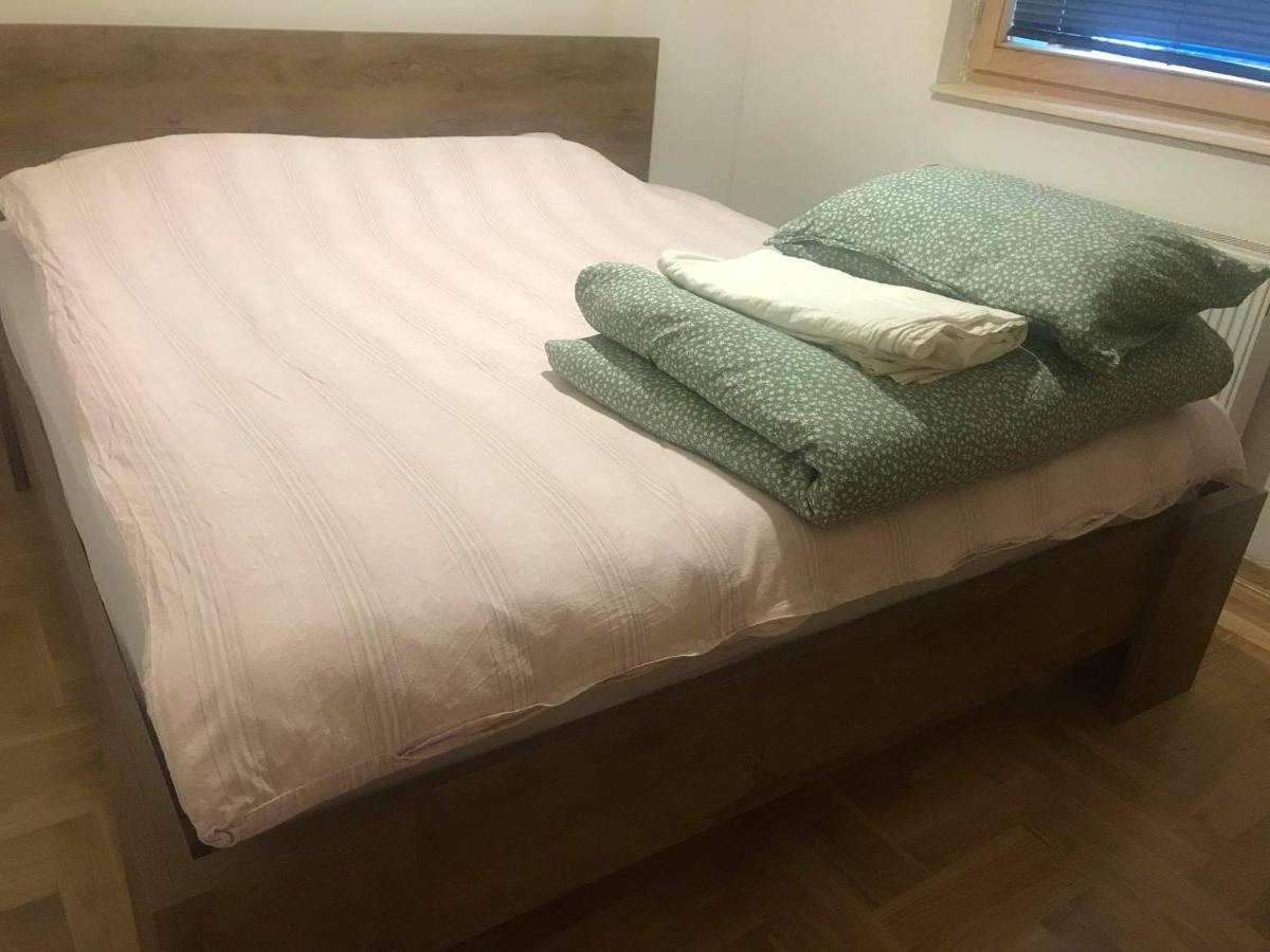 יהורינה Apartments Paradiso מראה חיצוני תמונה