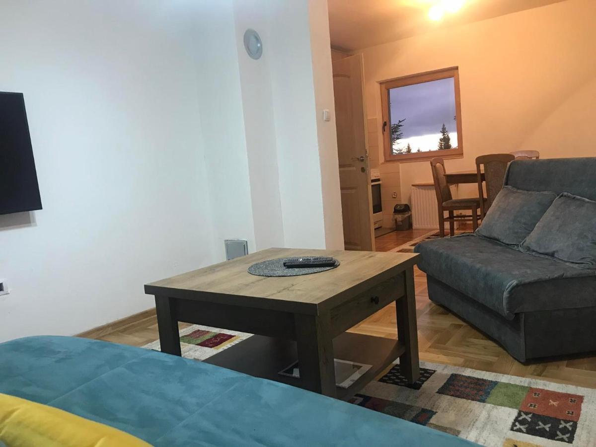 יהורינה Apartments Paradiso מראה חיצוני תמונה