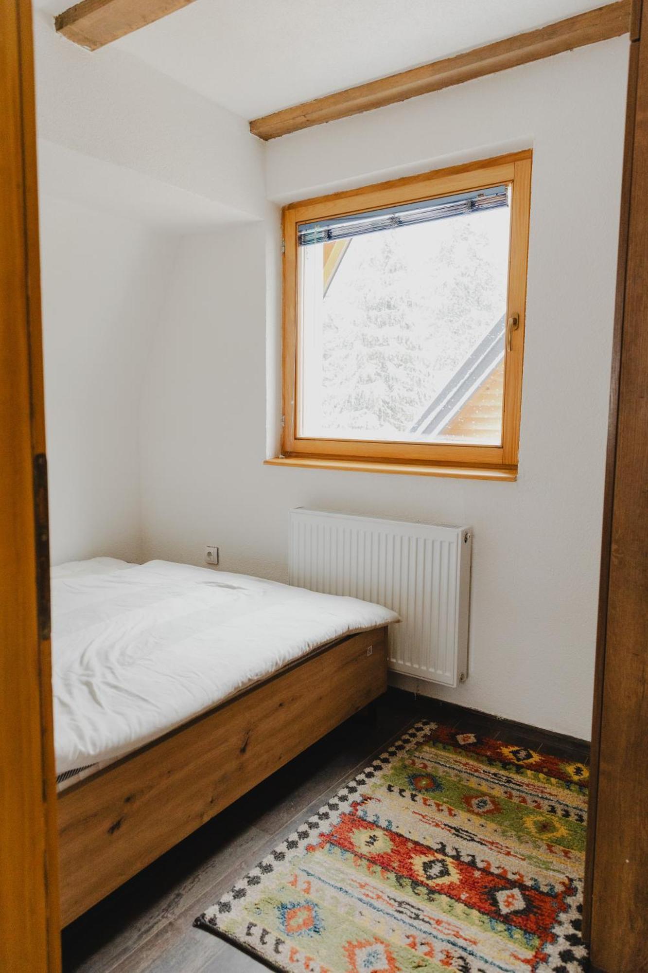 יהורינה Apartments Paradiso מראה חיצוני תמונה
