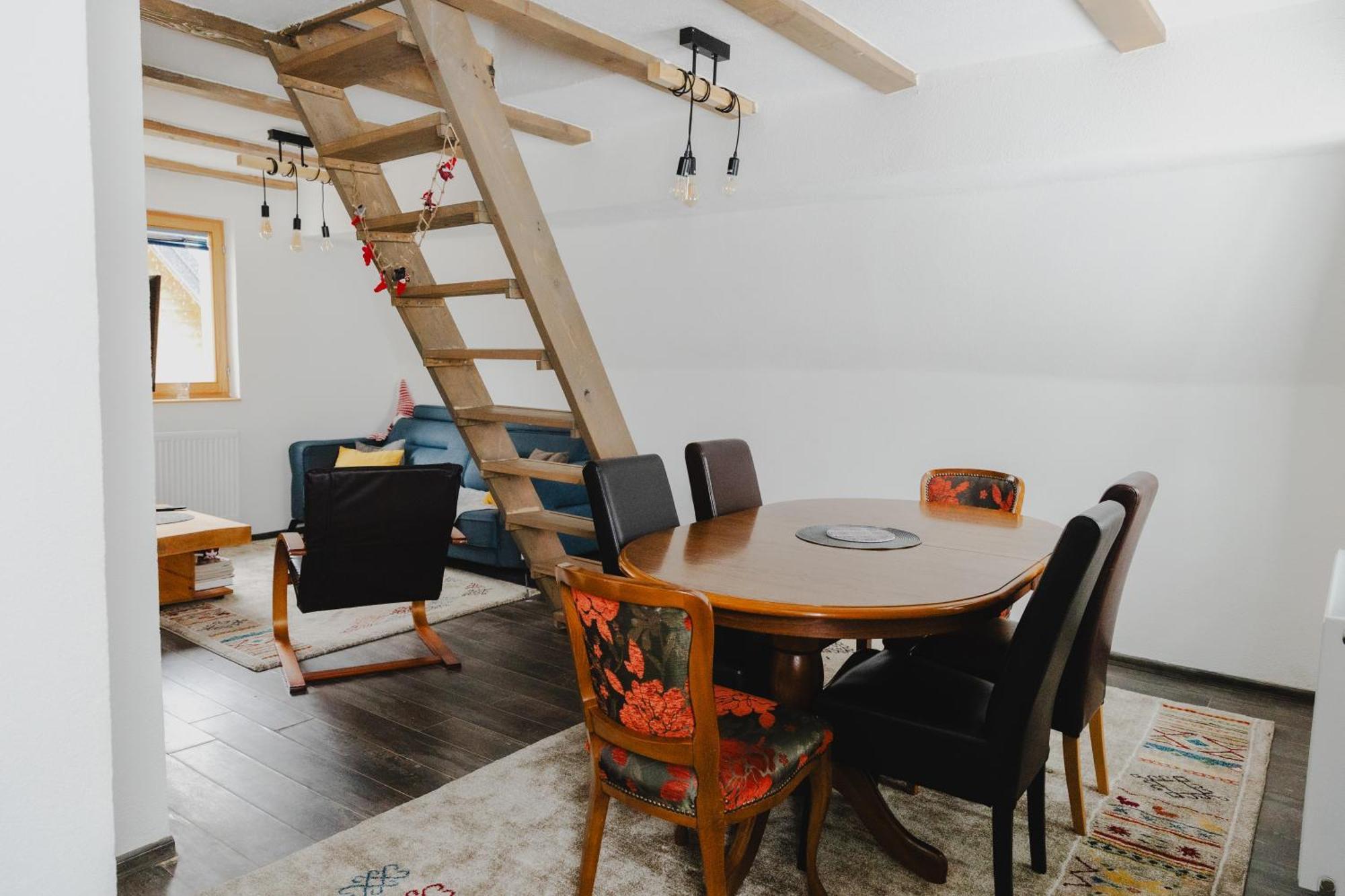 יהורינה Apartments Paradiso מראה חיצוני תמונה