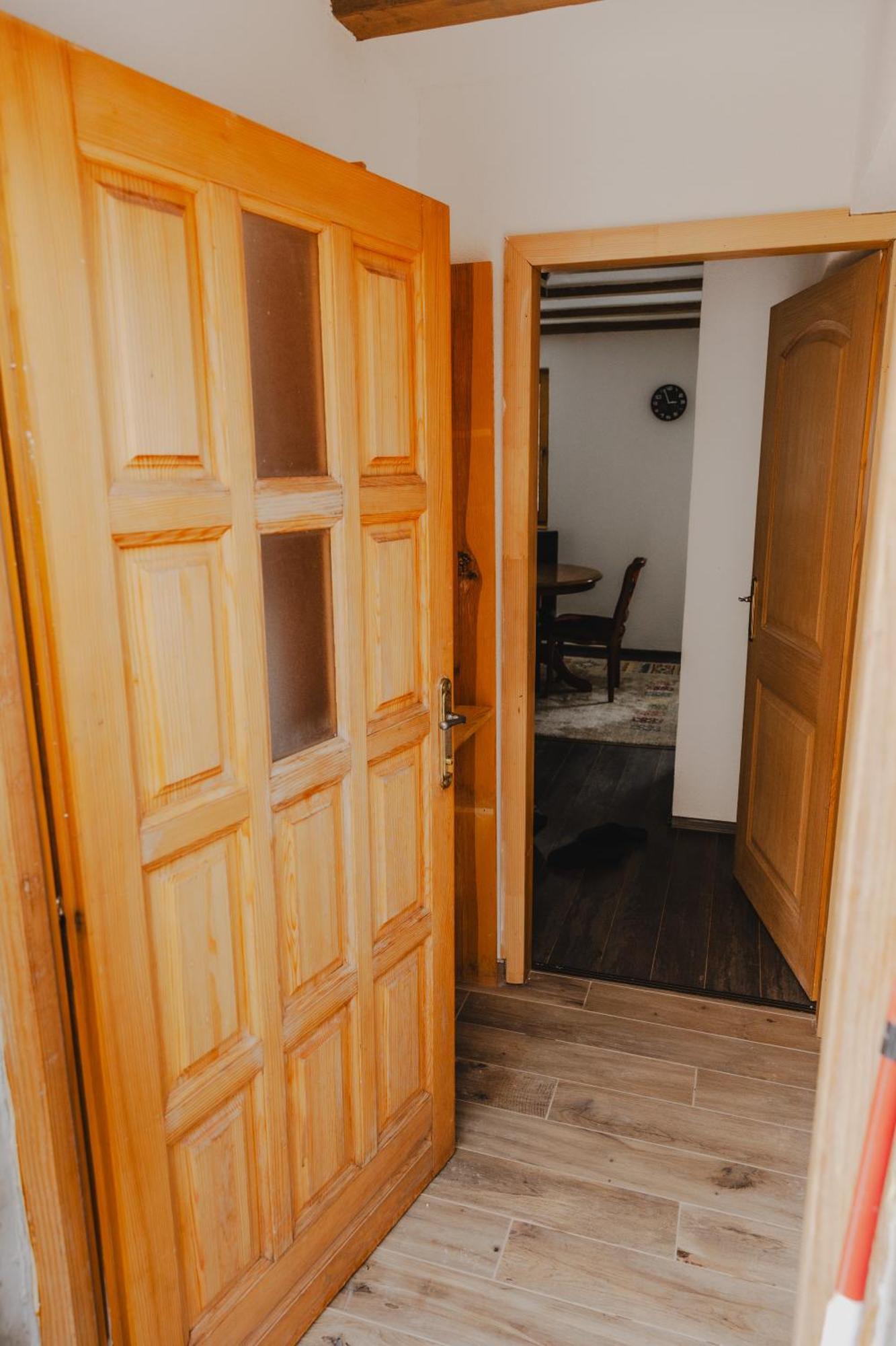 יהורינה Apartments Paradiso מראה חיצוני תמונה