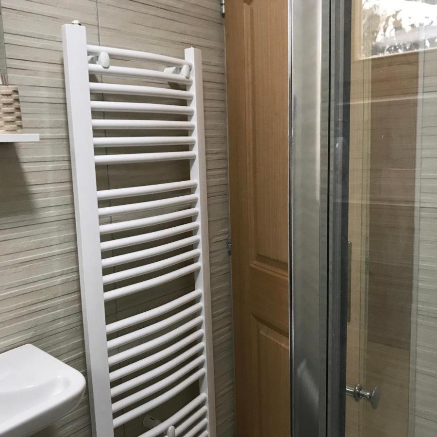 יהורינה Apartments Paradiso מראה חיצוני תמונה